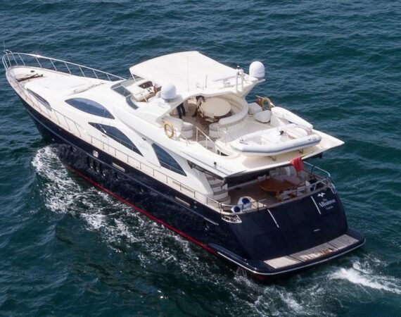 Albatroz Azimut 80 yacht