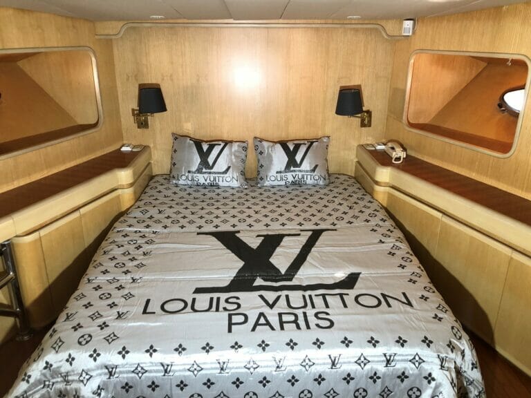 Explore Algarve yacht