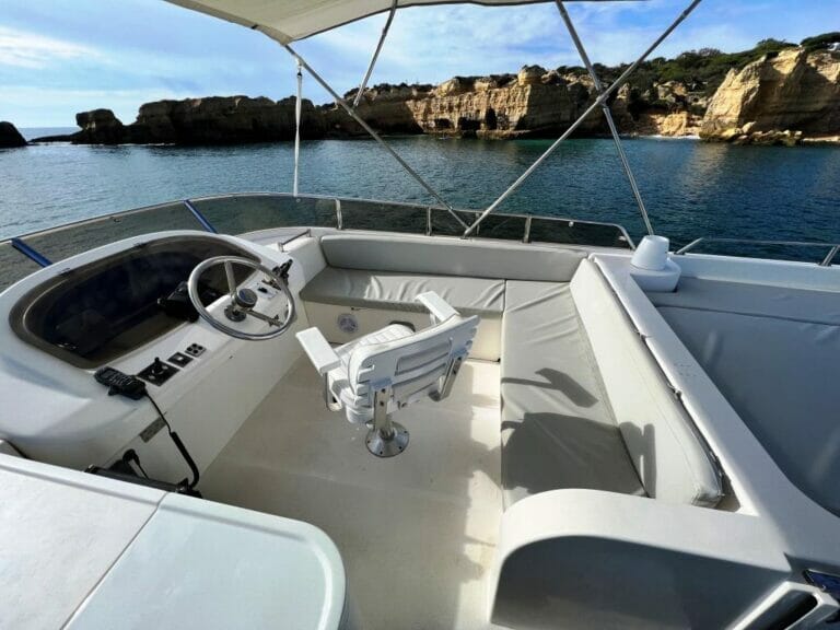 Explore Algarve yacht